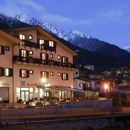 Euro Hotel 에돌로 외부 사진