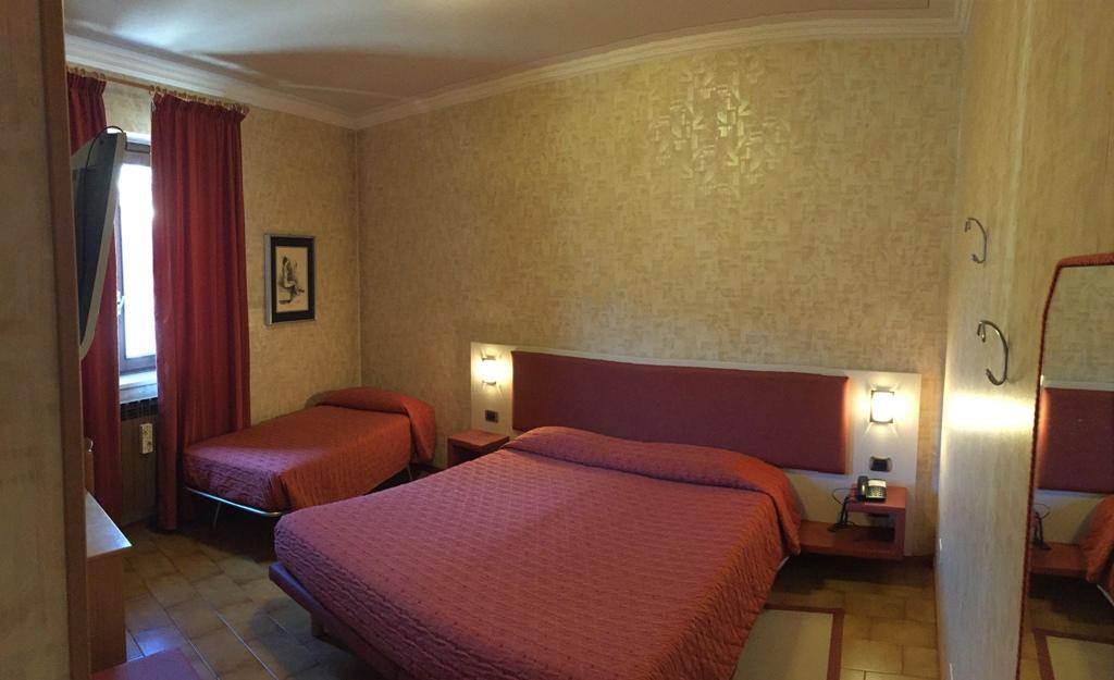 Euro Hotel 에돌로 외부 사진